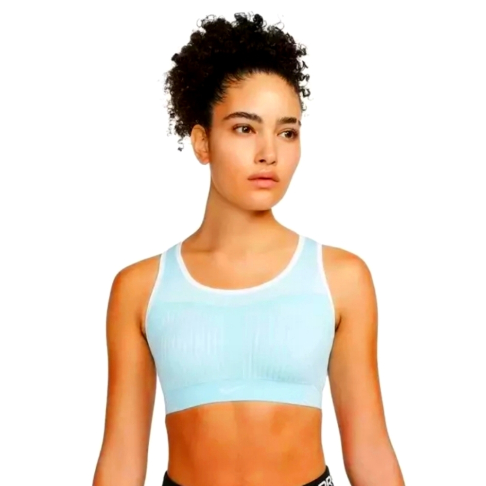 Nike Women's Flyknit High Support Sports Bra, Robin's Egg Blue, Med $80